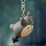 Flying Totoro Keychain - My Neighbor Totoro - Authentic Japanese Benelic Keychain 