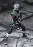 Kakashi Hatake S.H.Figuarts Figure "The legendary hero with the Sharingan" - Naruto Shippuden - Authentic Japanese Bandai Namco Figure 